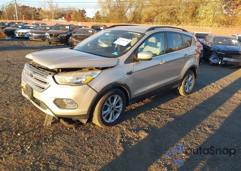 2018 Ford Escape Se из США, поврежденный, VIN 1FMCU0GD5JUA93856